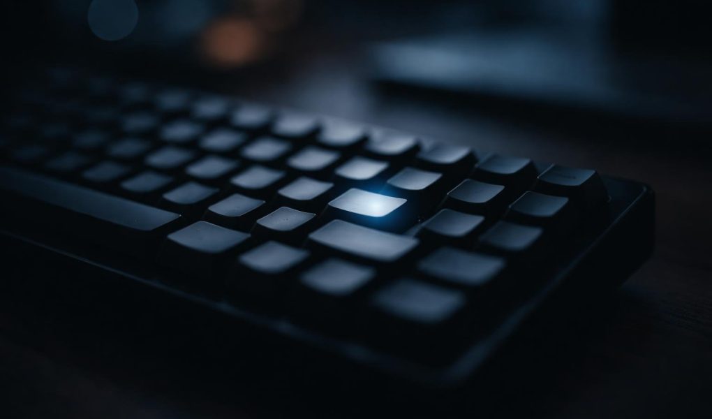 clavier-ordinateur-eclairage-tamise