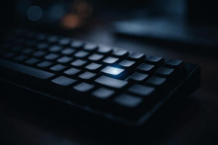 clavier-ordinateur-eclairage-tamise